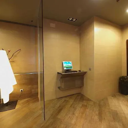 巴哈斯海岸酒店 3* 庞特维德拉